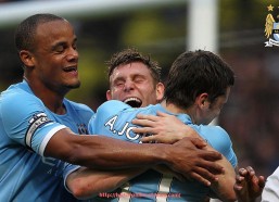 海豚直播-世俱杯球队球员防守稳健表现与团队防线漏洞控制的分析